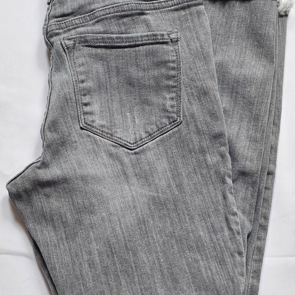 Old Navy Gray straight leg rock star jeans Size 2R